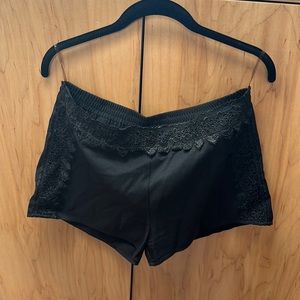 Blu Pepper Black Lace Trim Shorts
